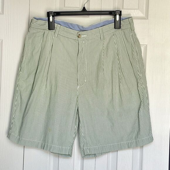 Roundtree & Yorke Shorts Mens 36 Trademark Pleated Green Striped - Picture 1 of 13